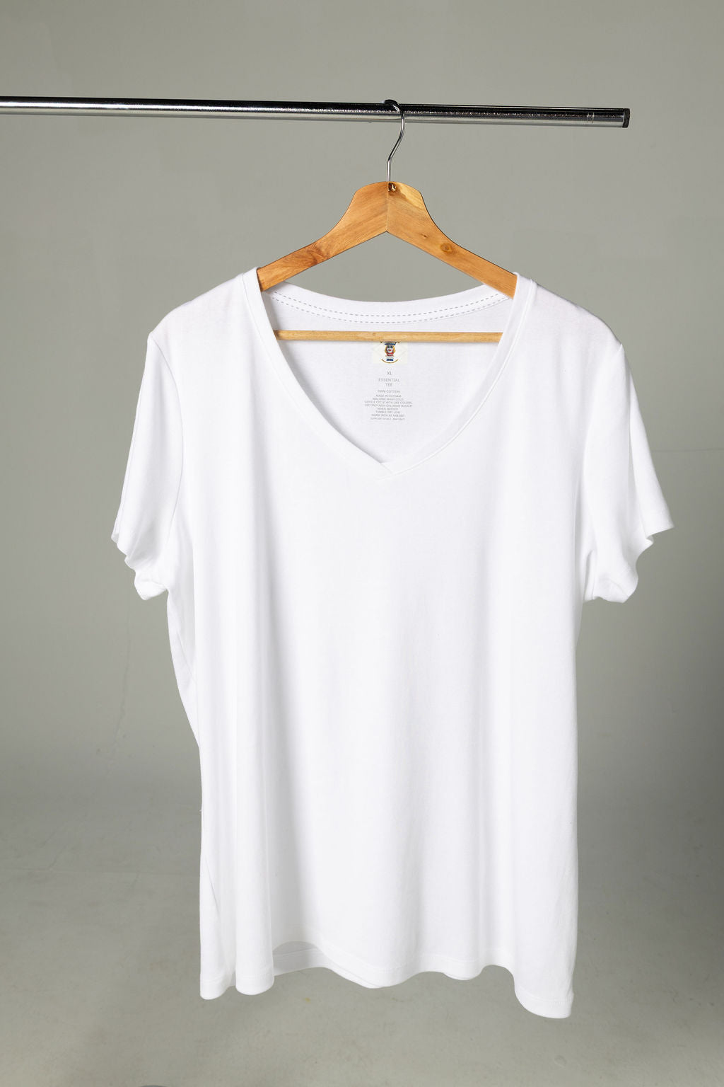Camisas con Cuello V 'Blanca'